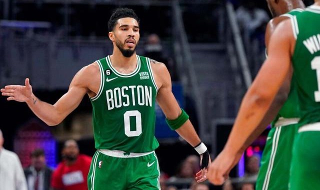 博鱼官网-双探花低迷难阻绿军连胜 进攻顶级防守也正在回归