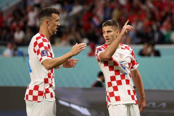 1669581338948074179.jpg 1444982369-612x612.jpg